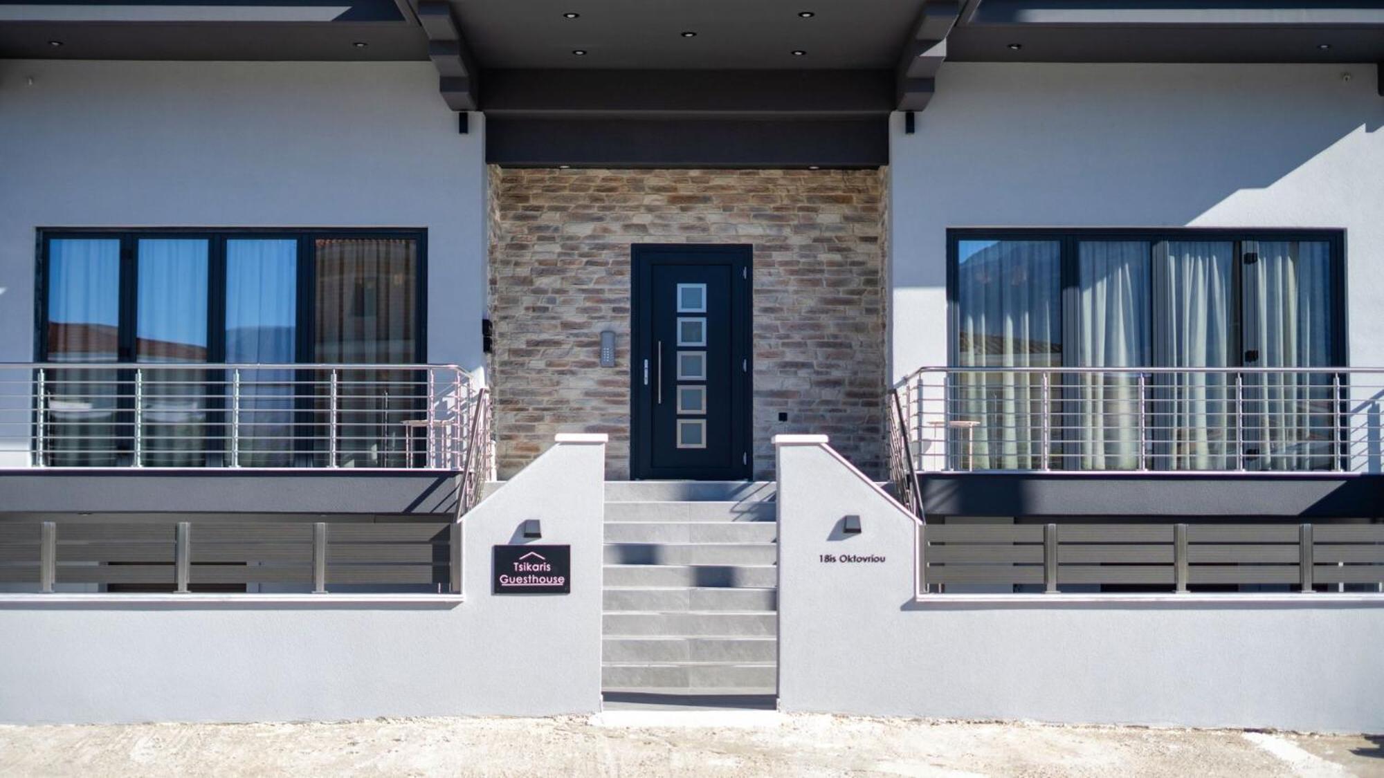 Tsikaris Boutique Guesthouse 卡兰巴卡 外观 照片
